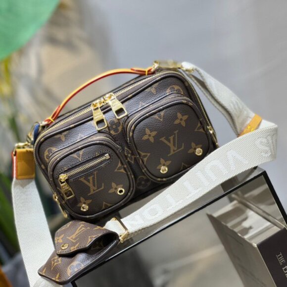 Louis Vuitton Utility Crossbody Bag - Picture 1 of 7